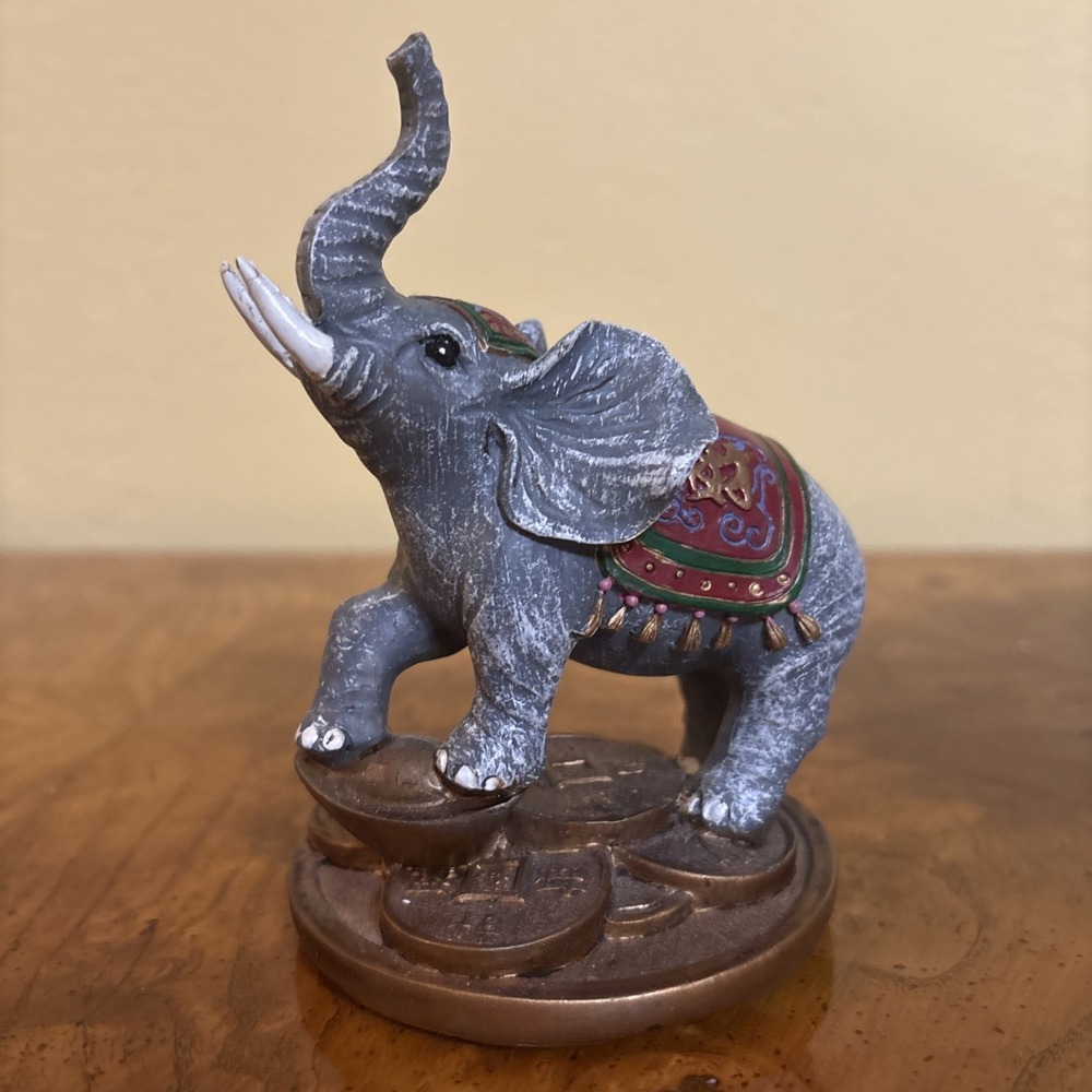 Feng Shui 3.5" Dark Gray Elephant Figurine Upward Trunk Lucky Prosperity Protect